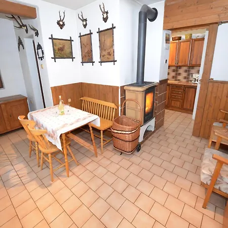 木屋 In Near Slopes Malá Skála